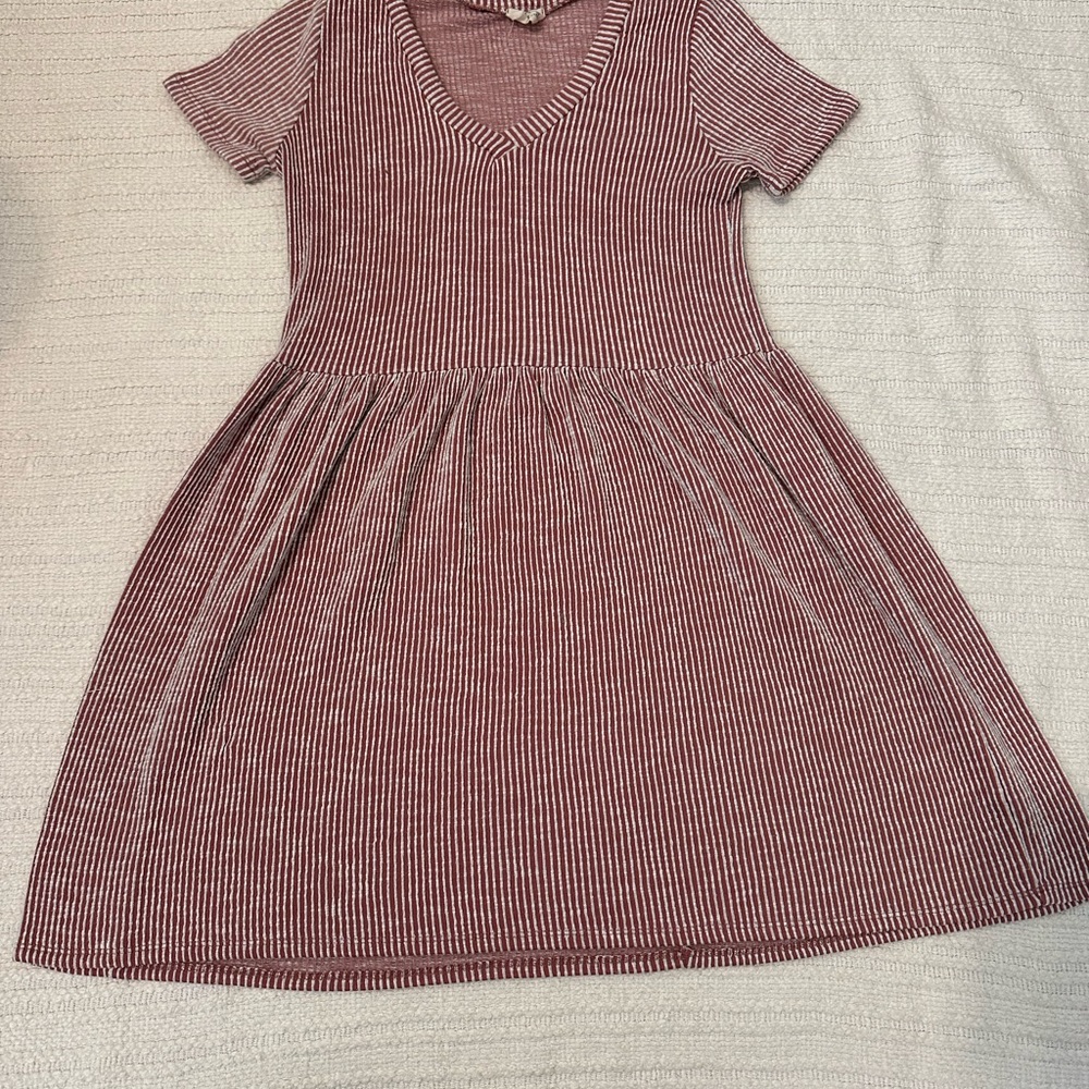 Women’s Short Sleeve Red and White Striped Dress Medium